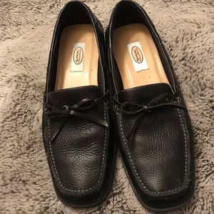 Vintage Talbots Slip-On Black Leather Loafers